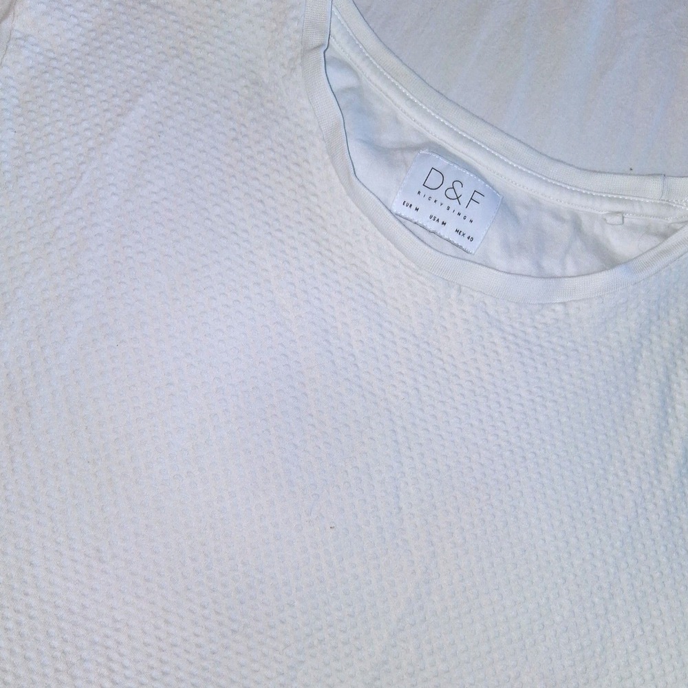 DENIM & FLOWER Mens White Textured Crew T Shirt Rock Hand Embroidered Size M